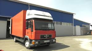 man/l2000-93-05