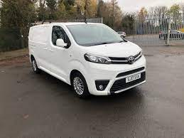 toyota/proace-16-
